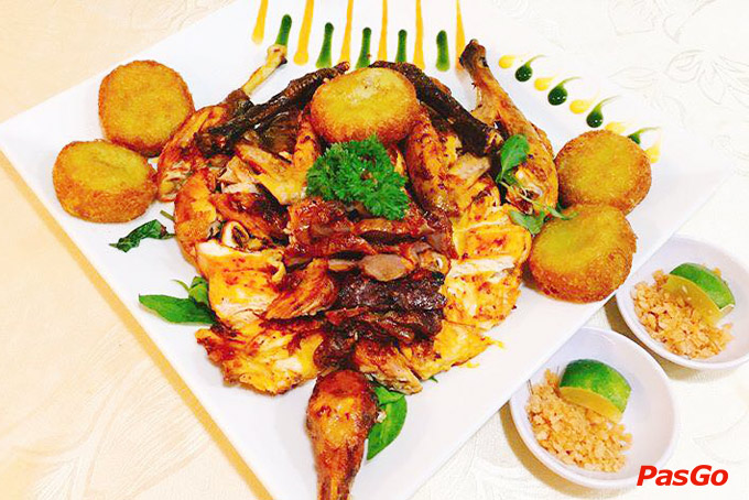 Mekong Restaurant Phan Văn Trị 7