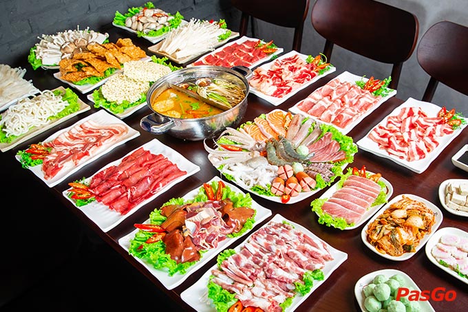 Nhà hàng Miền Tây Gri House Royal City 4