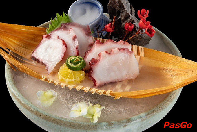 Sự cầu kì, tỉ mỉ trong từng chế biến là đặc trưng của riêng của ẩm thực Nhật Bản