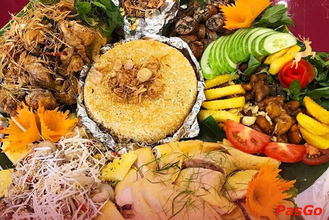 Các món ăn được chế biến từ nguyên liệu tươi ngon được chọn lọc kỹ lưỡng