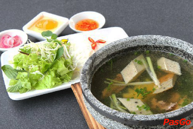 Nhà hàng Món Huế 367 Trần Hưng Đạo 2