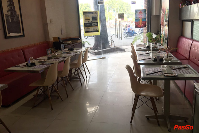 Nhà hàng Món Huế Đường 3 Tháng 2 14