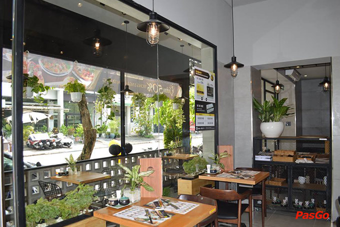 Nhà hàng Món Huế Lê Văn Thiêm 13