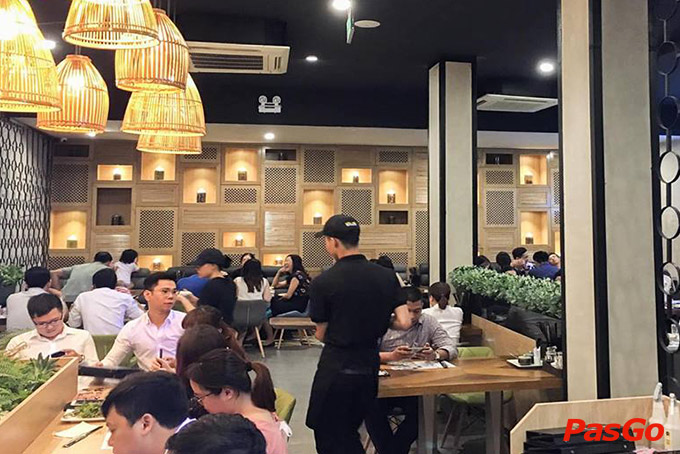 Nhà hàng Món Huế Ngô Đức Kế 17