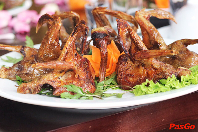 Nhà hàng Món Lạ Phạm Văn Đồng 1