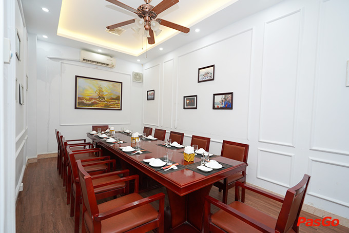 Nhà hàng Ngọc Dương Hoàng Quốc Việt 9
