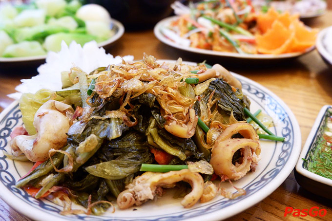 Ngư Quán - Đặc Sản Cá Sông KĐT Dịch Vọng 4