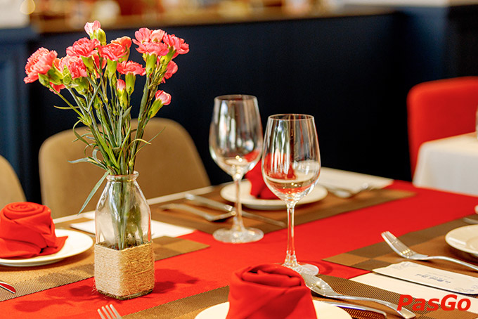 Le Monde Steak - Nguyễn Thị Minh Khai-11