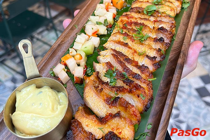 Mỗi món ăn đều chứa đựng bao đam mê, tâm huyết của người đầu bếp có hơn 20 năm kinh nghiệm