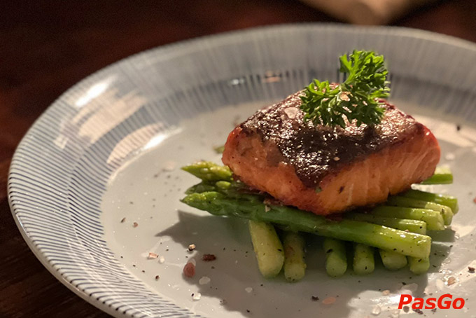 Nossa Steakhouse - Phạm Hồng Thái-4