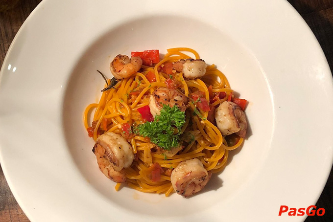 Nossa Steakhouse - Phạm Hồng Thái-7