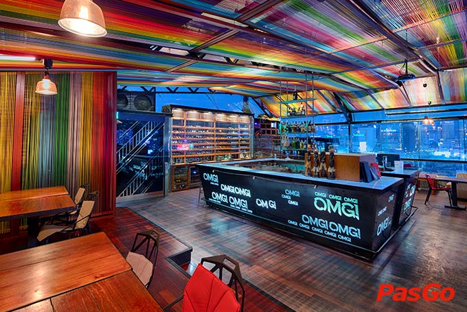 OMG Rooftop Bar Silverland Central Hotel 1