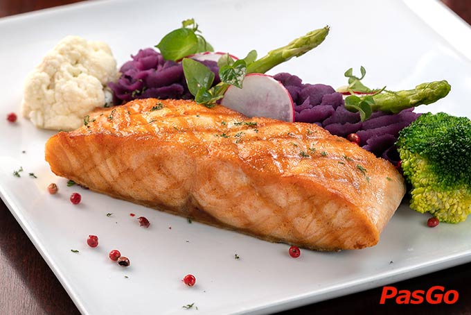 OMG Rooftop Bar Silverland Central Hotel 15