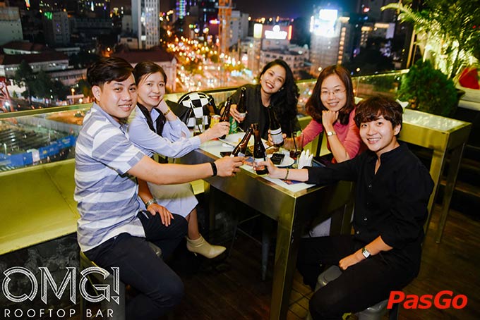 OMG Rooftop Bar Silverland Central Hotel 6