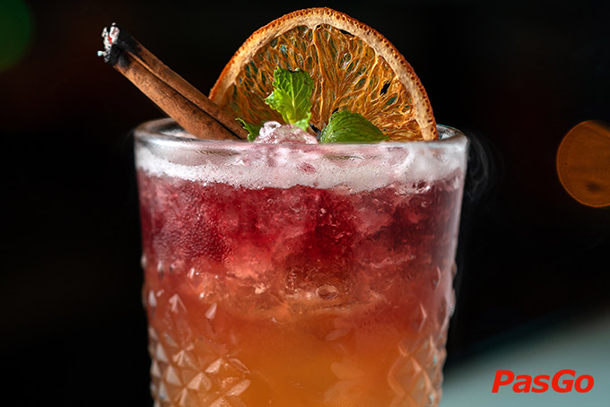 OMG Rooftop Bar Silverland Central Hotel 9