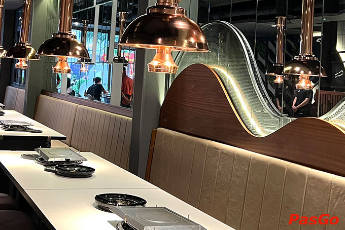 Không gian hiện đại và ấm cúng của nhà hàng Palsaik Korean BBQ Phan Xích Long