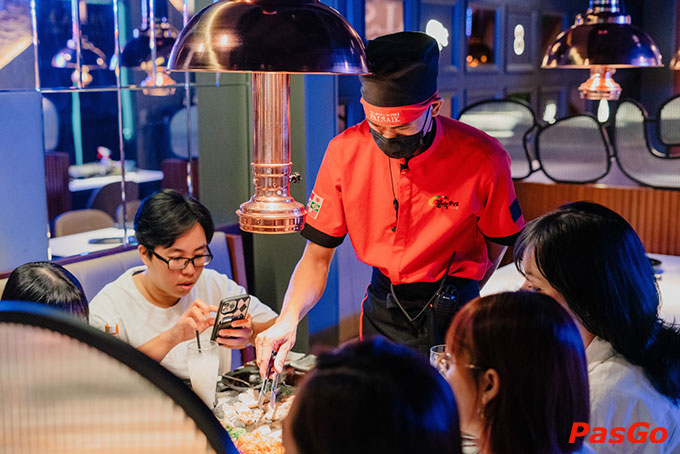 Không gian hiện đại và ấm cúng của nhà hàng Palsaik Korean BBQ Phan Xích Long