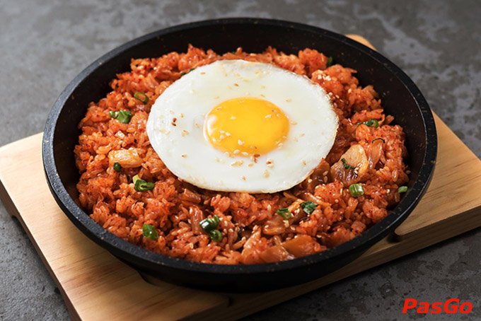 Đến với Palsaik Korean BBQ Phan Xích Long, tín đồ đam mê món Hàn có cơ hội thỏa mãn đam mê với vô số những món ăn hấp dẫn