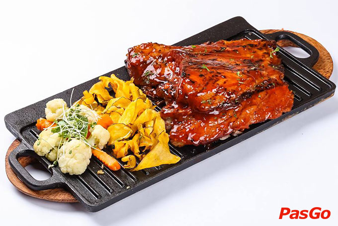 Paramount Steak & Coffee – Quang Trung-11