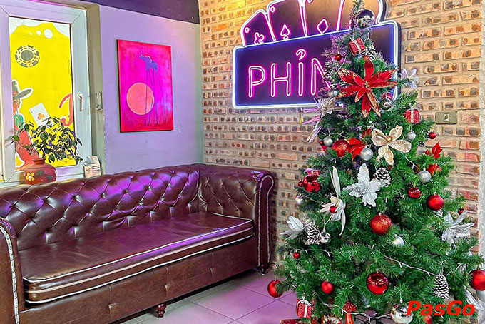 Nhà hàng Phỉnh Garden tọa lạc tại số B3 đường Nguyễn Thị thập, P. Nhân Chính, Q. Thanh Xuân