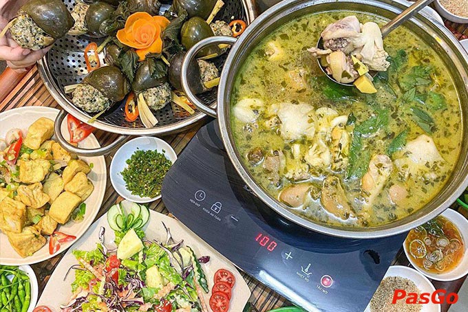 Món ăn được chế biến từ những nguyên liệu tươi ngon, đảm bảo sức khỏe của khách hàng