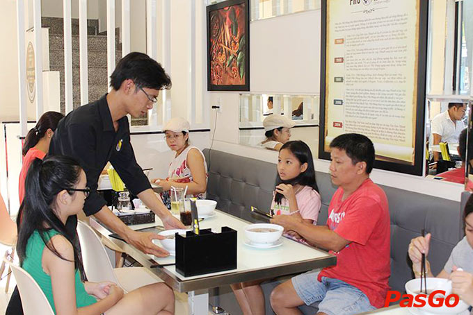 nhà hàng phở ông hùng tân sơn nhì 13