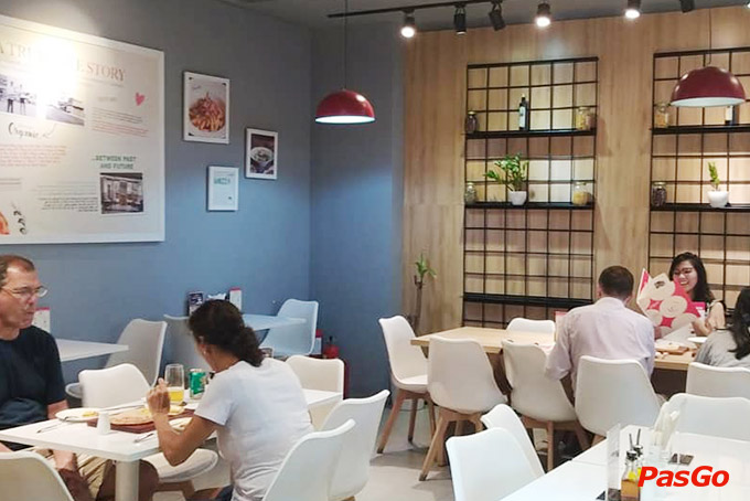 Pizza Tonda - Crescent Mall  -19