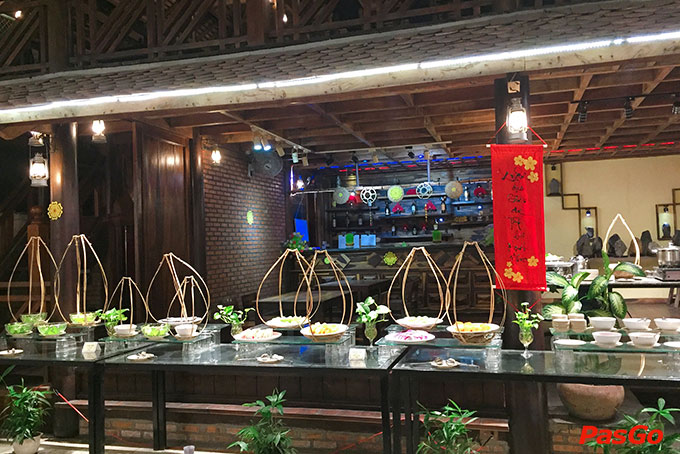 Pool Buffet – Yersin  -3