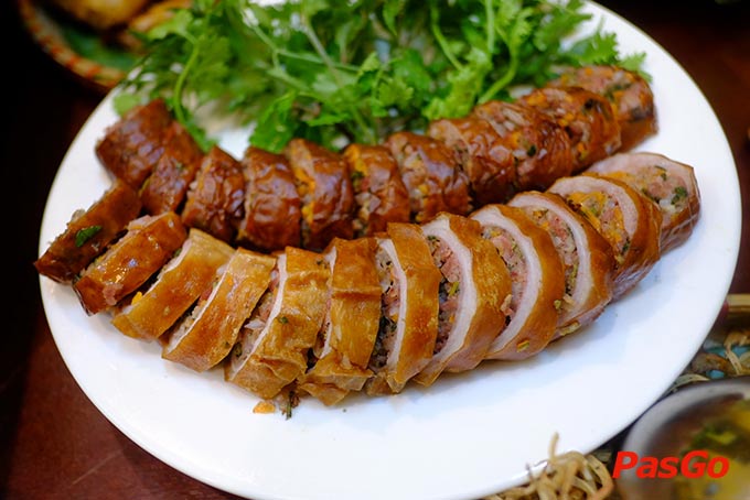 Nhà hàng Quành 6 Nguyễn Phong Sắc 7