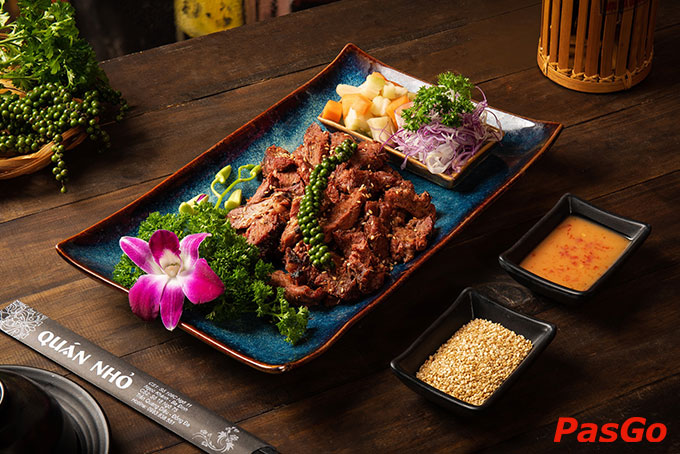 Đậm đà, hấp dẫn là những điểm nổi bật của món ăn ở đây