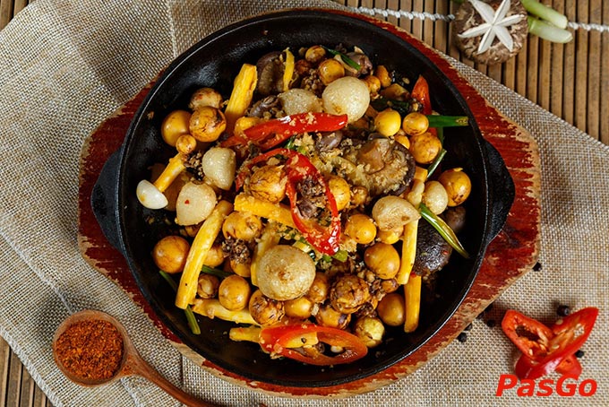 Menu món nhậu cực đa dạng, từ món nhâm nhi cho đến món chính hấp dẫn