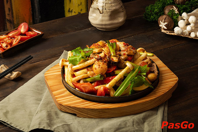 Menu món nhậu cực đa dạng, từ món nhâm nhi cho đến món chính hấp dẫn