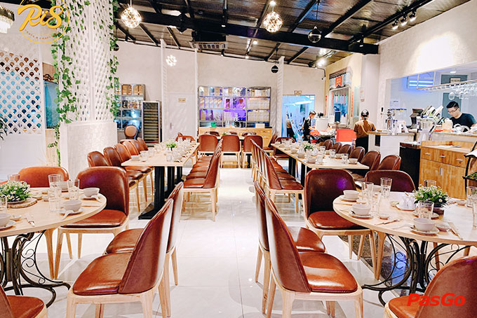 Ri8 Restaurant & Coffee - Phổ Quang-11