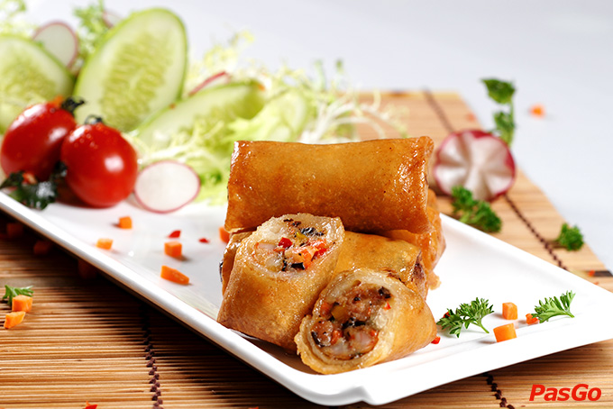 Roll Garden - Landmark 81