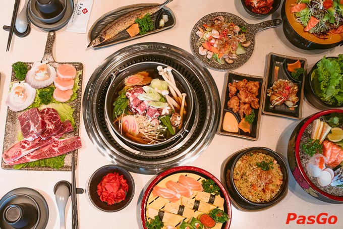 Đến Saju Sushi & BBQ thưởng thức Buffet không giới hạn hơn 60 món ăn Nhật truyền thống và sáng tạo, được phục vụ tại bàn