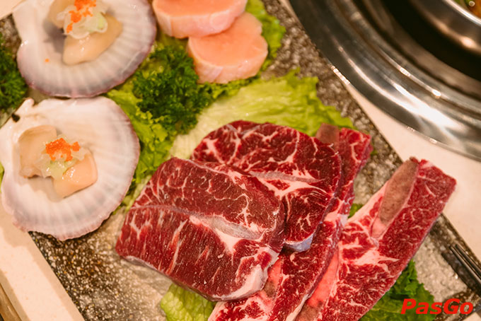 Saju Sushi & BBQ nổi tiếng với Sashimi và Sushi đa dạng tươi ngon