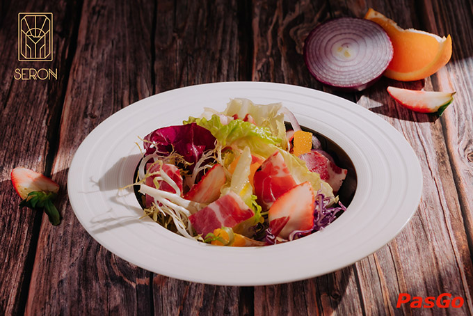 ến với Seron Bistro & Lounge Triệu Việt Vương, không chỉ có những món ngon hương vị chuẩn Âu mà còn có đồ uống hấp dẫn