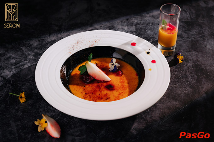 Với nguồn nguyên liệu luôn được tuyển chọn, tươi mới hàng ngày. Seron Bistro & Lounge đảm bảo sẽ mang đến cho Quý khách bữa ăn đầy đủ dinh dưỡng cả về hương vị và chất lượng