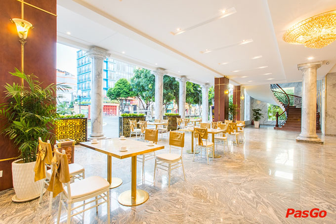 Nhà hàng Sky Hoàng Văn Thụ 13