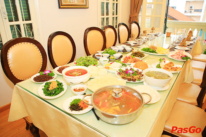 Nhà hàng Sơn Cước Trần Quốc Toản 8