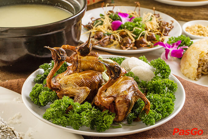 Nhà hàng Sơn Cước Trần Quốc Toản 5