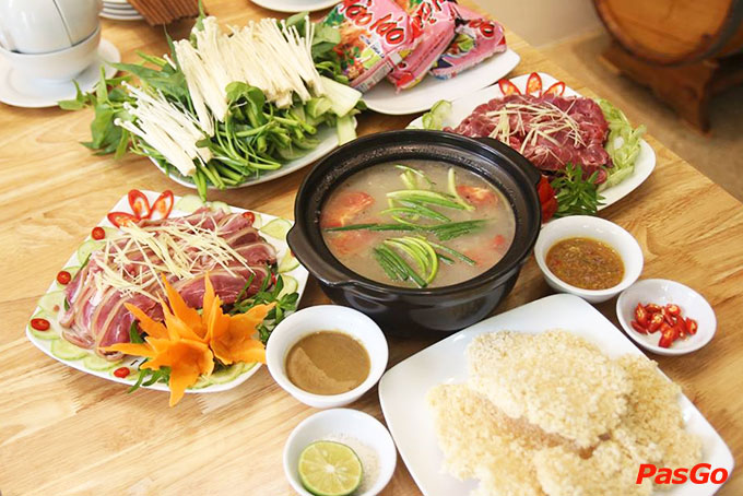 Sơn Thủy Restaurant Nguyễn Văn Lộc 8