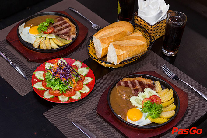 Nhà hàng Steak Way Mipec Long Biên 4