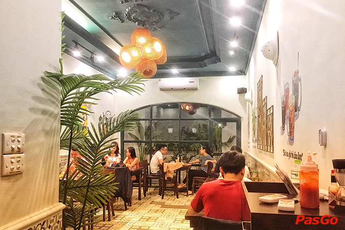 Nhà hàng Stirling Steaks Ngô Văn Sở 13