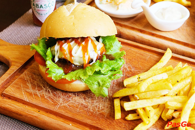 Nhà hàng Stirling Steaks Ngô Văn Sở 7
