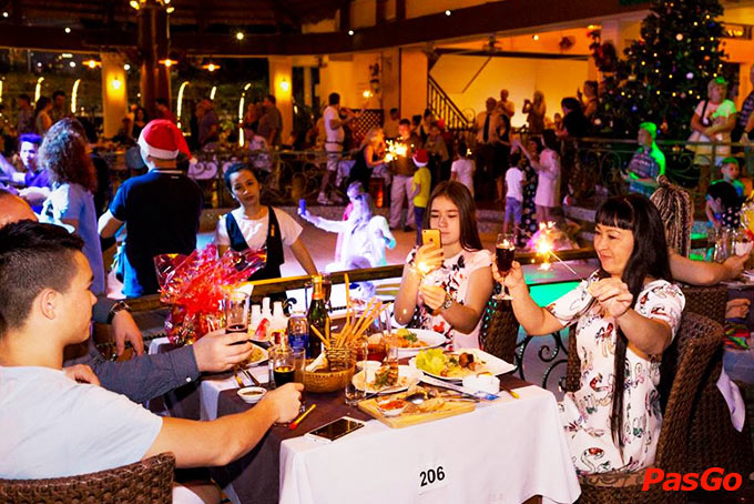 Story Beach Club Restaurant - Trần Phú-2