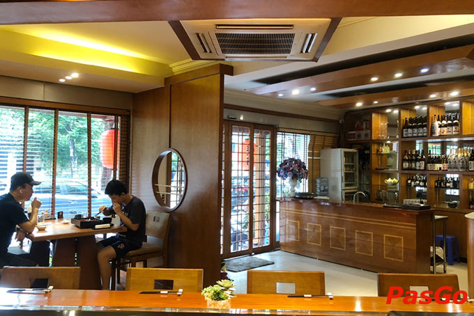  Không gian ấm cúng với nội thất được bài trí khéo léo, ấn tượng ở Sushi House