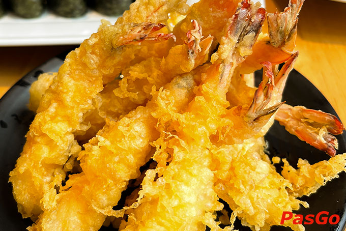 Nguồn nguyên liệu tươi ngon được nhập từ các nhà cung cấp uy tín mang đến chất lượng món ăn ấn tượng