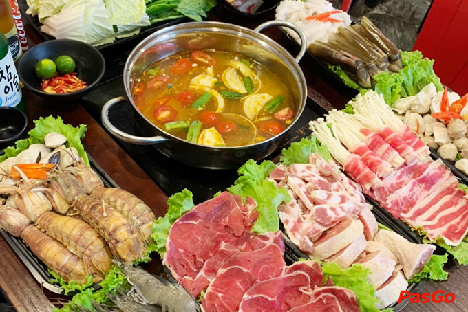 Nhà hàng Buffet Lẩu TacaTaca Nguyễn Khoái 1