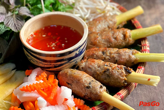 Tám Riêu - Lý Chính Thắng-8